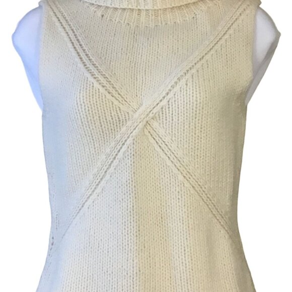 Trina Turk Los Angeles Sleeveless Turtleneck Cable Knit Wool Sweater Medium